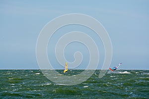 Extreem watersport in cold water of North Sea