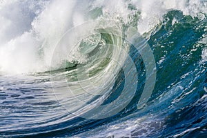 Extreme Ocean wave crashing to shore