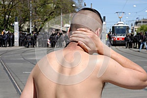 Extremists clash with police