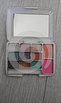 Eyeshadow palette and makeup blush