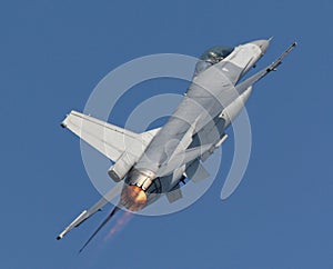 F-16 Fighting Falcon