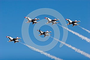 F-16 Thunderbird fighter jets