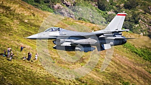 F16 fighter jet aircraft photo