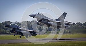 F16 formation flight past