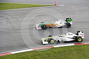 F1 Racing 2009 - Overtaking Action