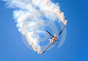 F16 fighter plane maneuver photo