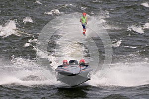F2 Waterski