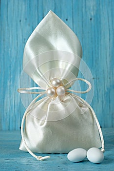 Fabric pouch wedding favor