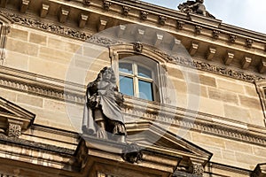 facade of the louvre museum