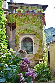 facade of a mountain house