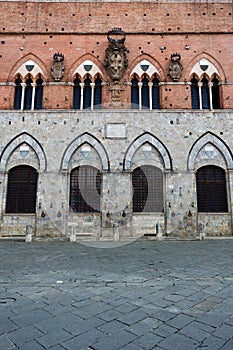Facade Palazzo Pubblico Town Hall, Siena, Italy, night