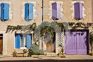 Facade of a traditional building in Provence