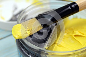 Face mask with a brush of two colors