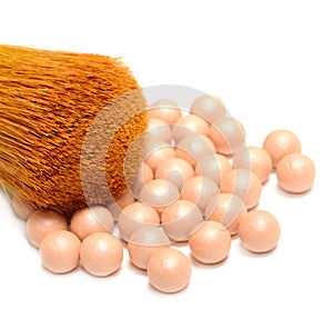 Face Powder Pearls and Make-up Brush