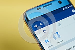 Facebook application menu