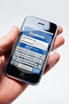 Facebook log-in on apple iphone