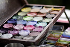 Facepaint pallette