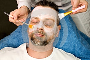 Facial cosmetic mask for man