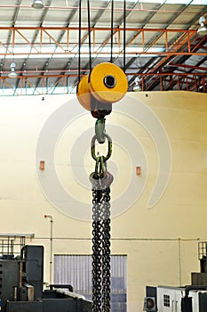 Factory overhead crane