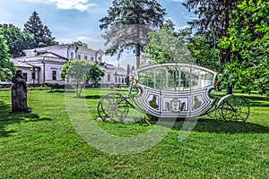 Fairy-tale carriage on the lawn in front of the Golitsyn estate in Trostyanets