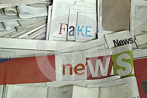 Fake news on newspapers