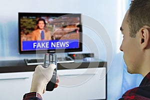 Fake News Propaganda HOAX Political TV Internet Social