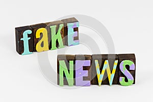 Fake true news media newspaper article truth honesty false