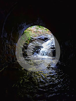 Fall and Tunel