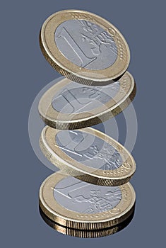 Falling coins of one Euro