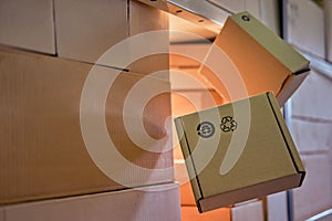 Falling and damage to packaging and goods in parcels in the warehouse. Problems with the safety of cargo during postal delivery