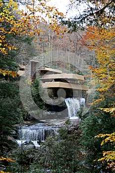 FALLINGWATER