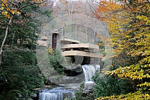 FALLINGWATER