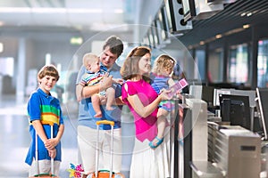 Family at the airport photo
