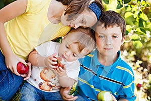 Family at the orchard