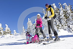 Family on the ski slope