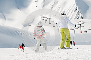 Family skiing