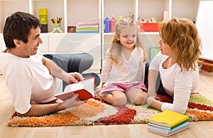 Family story time in the kids room