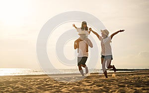 Family travel on beach, Family with car road trip at sea on summer