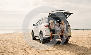 Family travel on beach, Family with car road trip at sea on summer