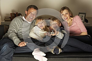 Famiglia tracciamento televisione comune 