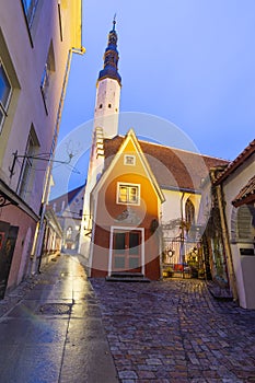 Famour narrow street in Tallinn