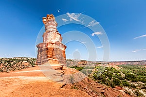 Famoso faro la roccia sul 