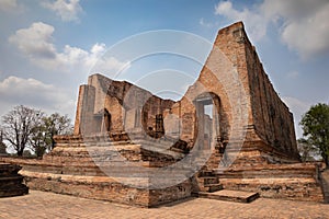 Famous place in Thailand  Maheyong temple