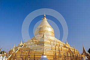 Famous Shwezigon pagoda