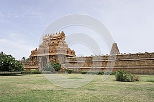 Famous Temples in India - Thanjavur Temple Image-4
