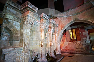 Famous venetian Rimondi Fountain in the historical