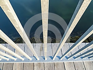 Fanlike effect of deck railing