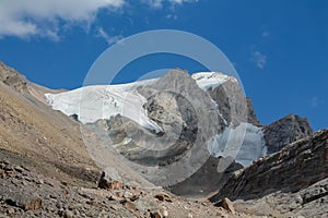 Fann mountains lake