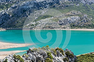 Fantastic views of the Embalse de Cuber