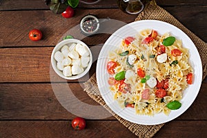 Farfalle Pasta - Caprese salad